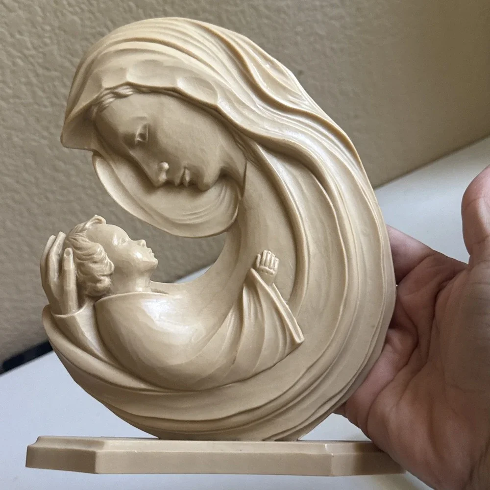Vintage Mary and Baby Jesus Molded Plastic Figurine Free Standing - Wall Hanging